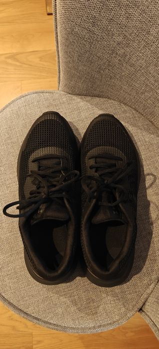 Маратонки Under Armour UA Surge 3 - 44 номер