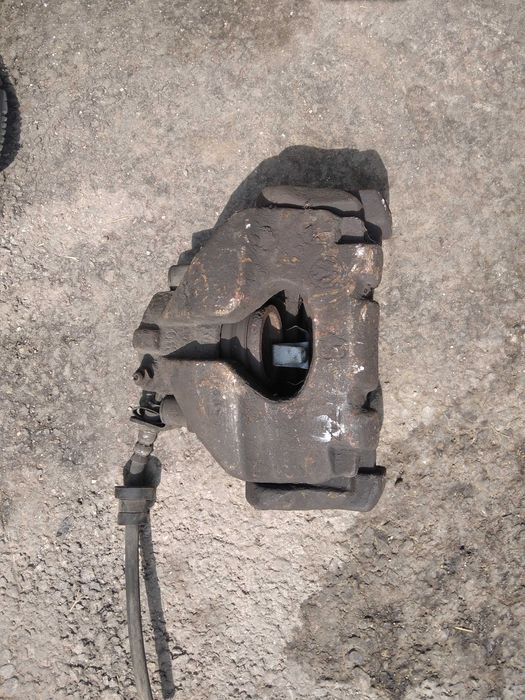 Предни спирачни апарати за Volkswagen T4