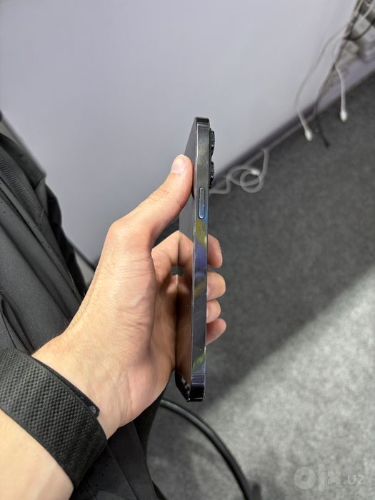 iPhone 14 Pro Max 128 GB 77%