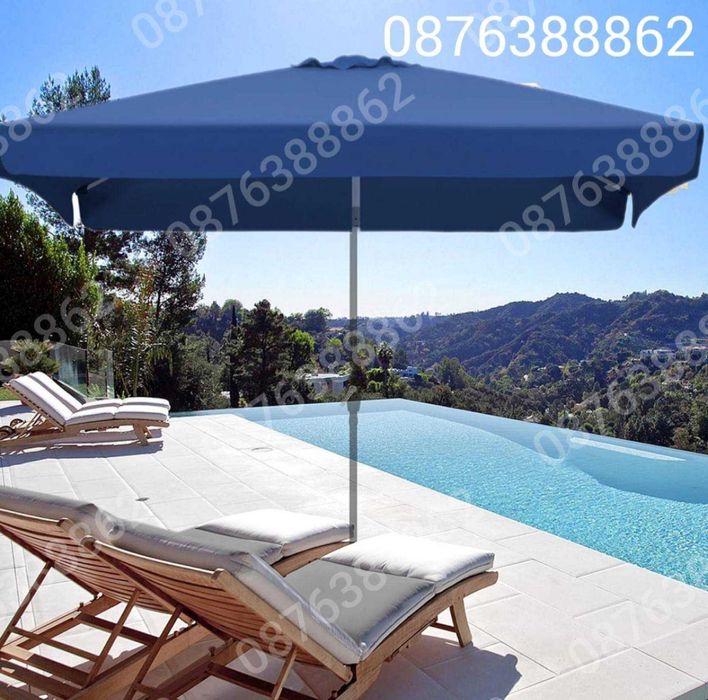 Голям квадратен чадър 230см.х230см., с клапа за стабилност при вятър