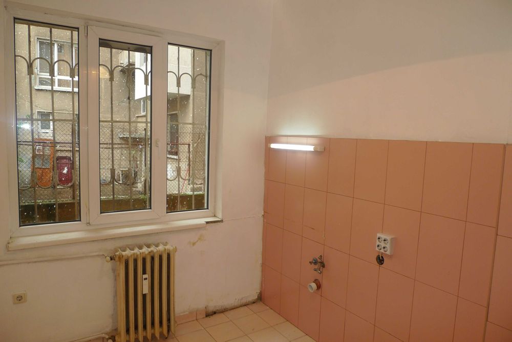 Продава се Тристаен апартамент в София, Център - 85 кв.м за 3706 €/кв.м - Снимка #5