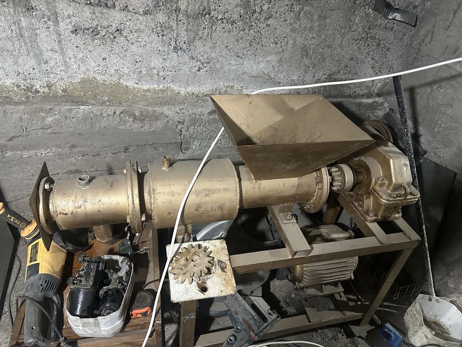 Станок хозяйственного мыло