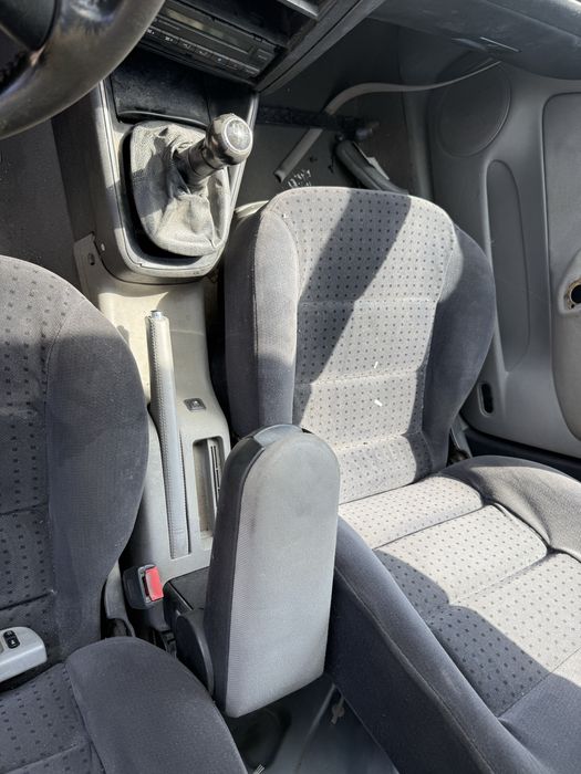 Голф 4 1.6 на части / Vw golf 4 1.6 i на части