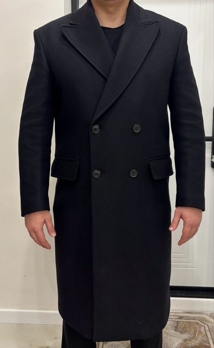 Продам пальто ZARA черного цвета