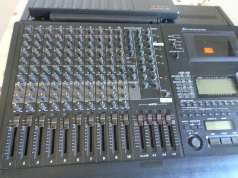 Tascam 688 midistudio