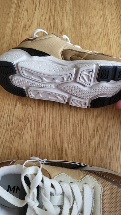 Нови маратонки на Mango