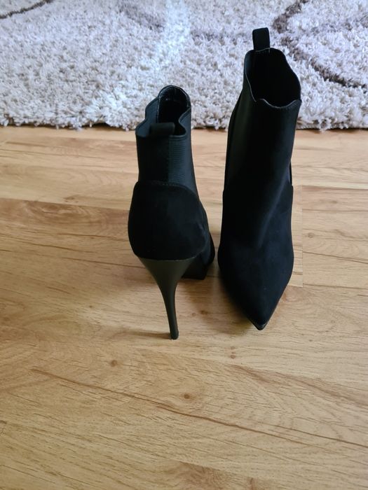 Botine toc inalt