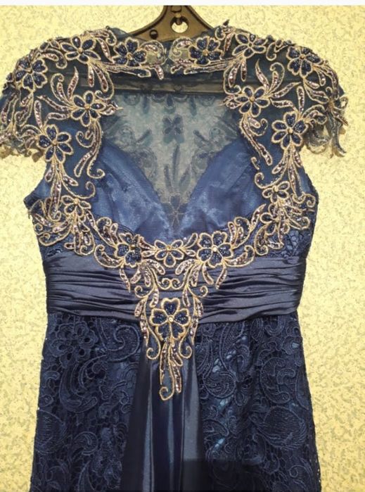 Срочна вечерный көйлек сатылады