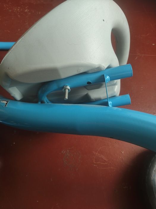 Трехколесный велосипед