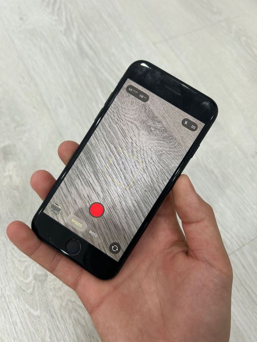 Обмен айфон се 2020 или продажа