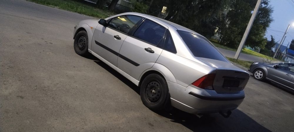 Продам ford focus1 2003 год