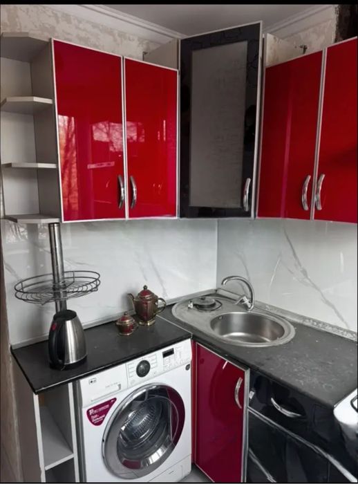 Продается 2 х ком квартира