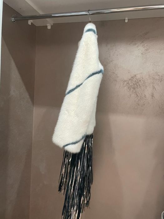 Продам шубку новую