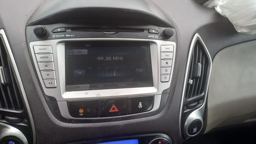 Dezmembram Hyundai IX35 2.0 CRDi 4WD D4HA