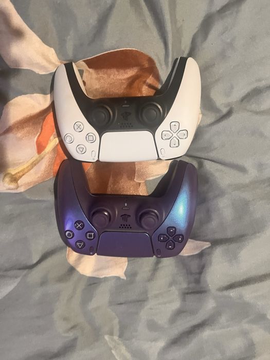 Продам PS5 в отличном состоянии