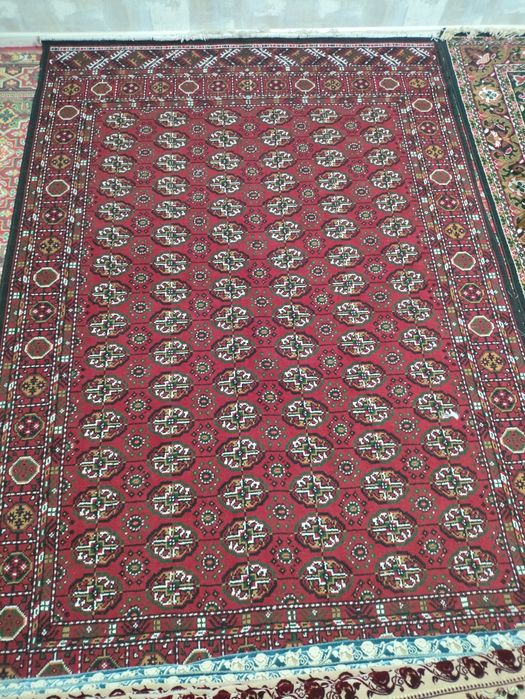 Продается ковры винтажнын