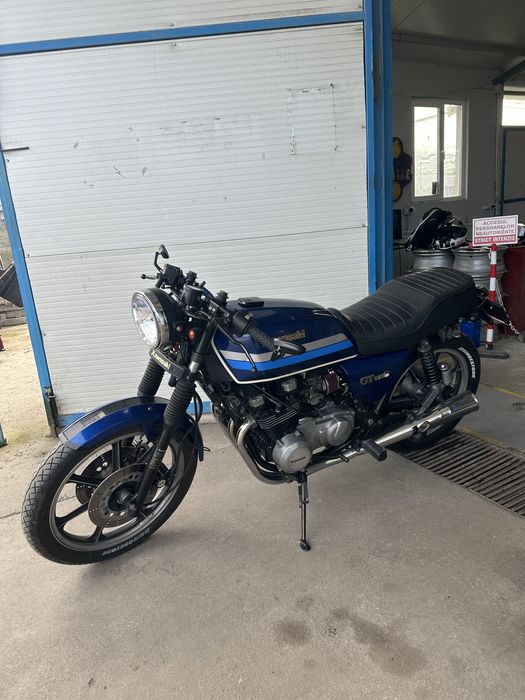 Kawasaki GT 550 Cafe Racer