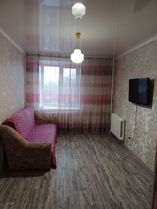 Продам 2 комн квартиру район Вокзала