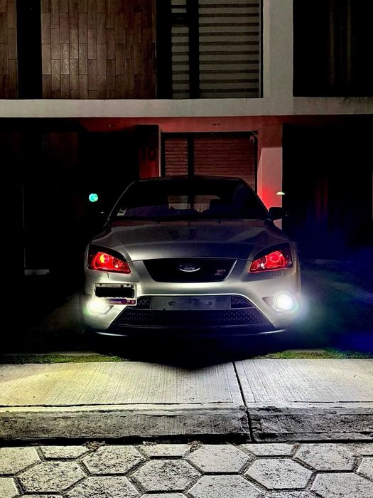 Set 2 Benzi LED Banda RGB Lupe Devil Demon Eyes, cu Aplicatie Bluetoot