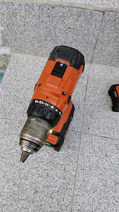 Hilti Винтоверт  и саблен трион Nuron