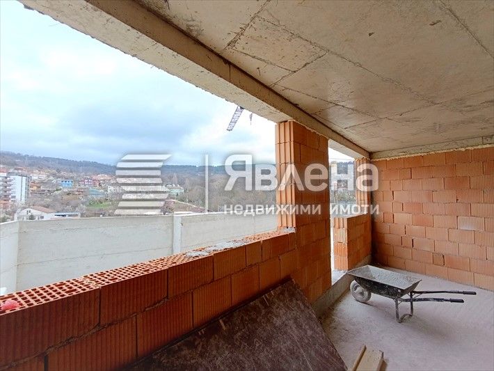 Продава се Двустаен апартамент в Варна, Възраждане 4 - 89 кв.м за 1296 €/кв.м - Снимка #6