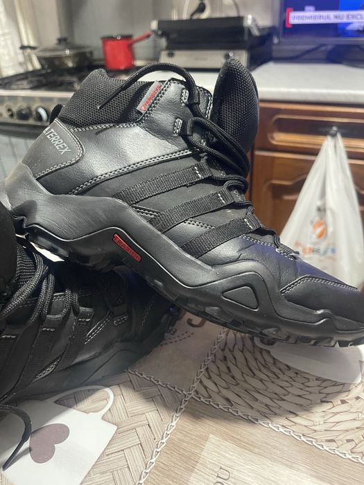 Ghete Adidas Terrex Primaloft