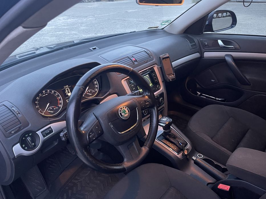 Skoda octavia II facelift 2.0 TDI, DSG