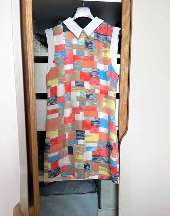 Многоцветна дамска туника /мини рокля с бяла яка по модел на Zara