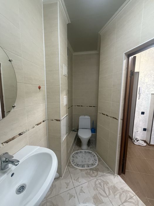 Продантся 1 к кв в новом ломе