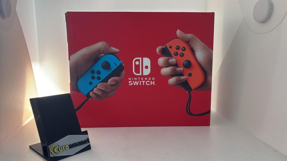 Consola NINTENDO SWITCH (WITH GREY JOY-CONS) -A-