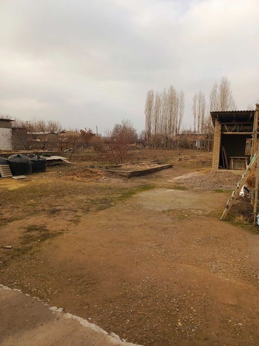 Қуйи чирчиқ туманида 10 соток участка сотилади