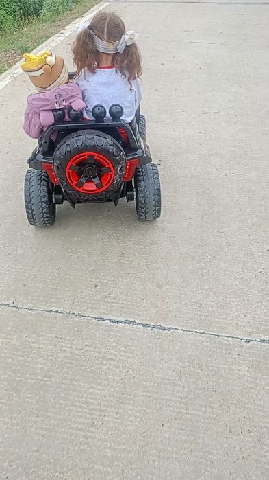 Bolalar elektro mobil