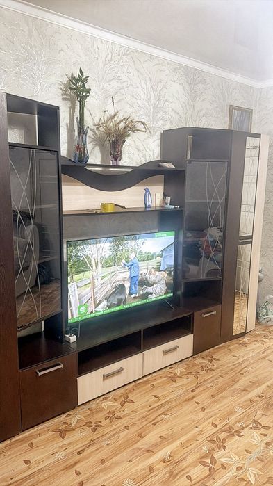 Срочно продам стенку