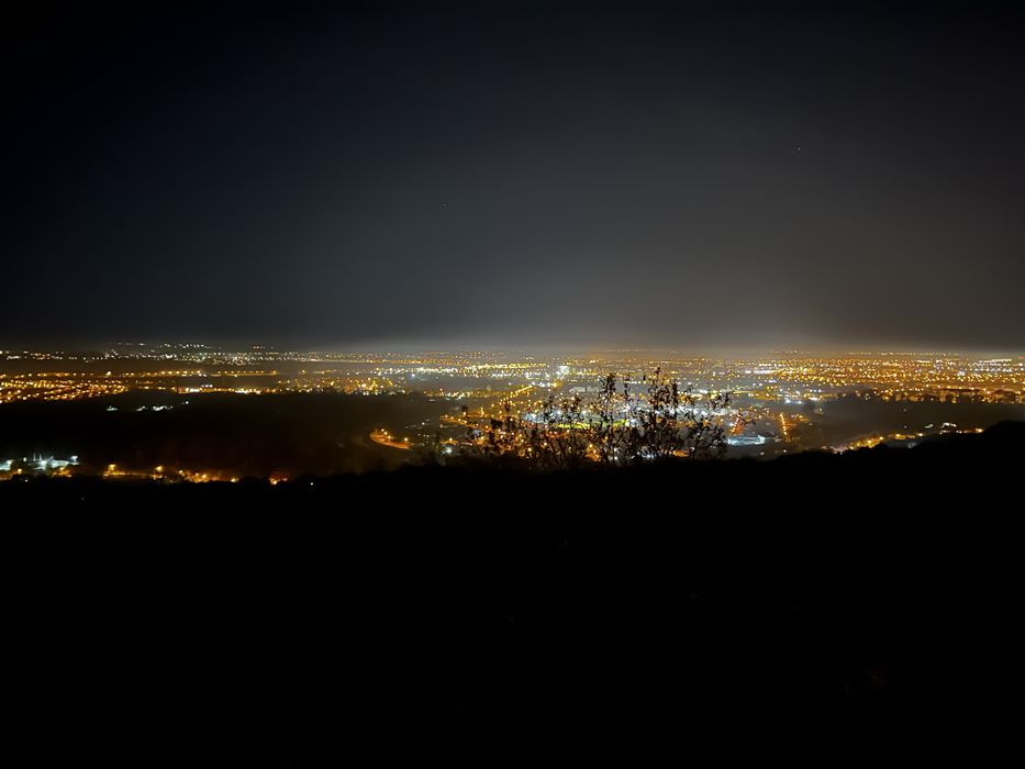 Teren Intravilan de Vânzare în Oradea – 1318 mp cu view extraordinar