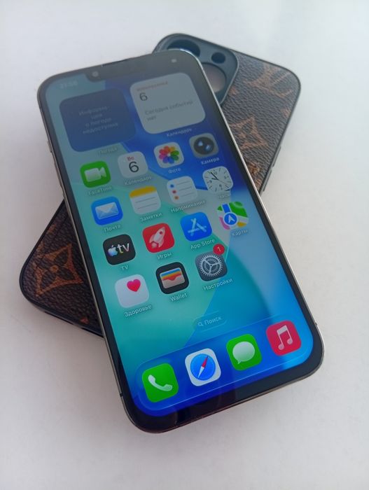 Продам Iphone 13 Pro.