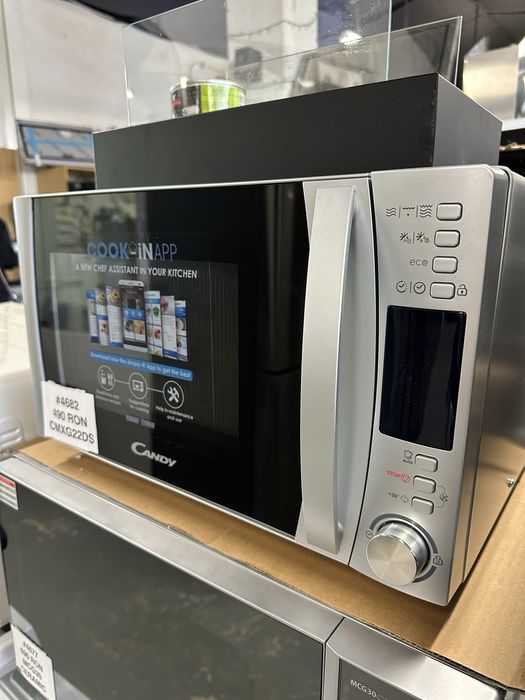 Cuptor cu microunde si grill Candy CMXG22DS