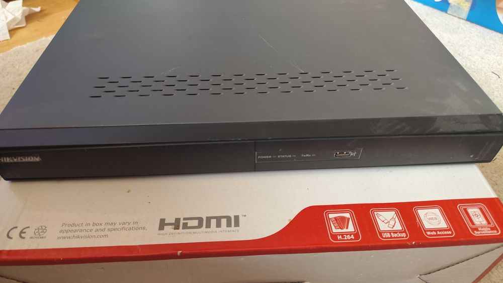 Цифров видеорекордер с хард диск модел DS-7216HWI-SH