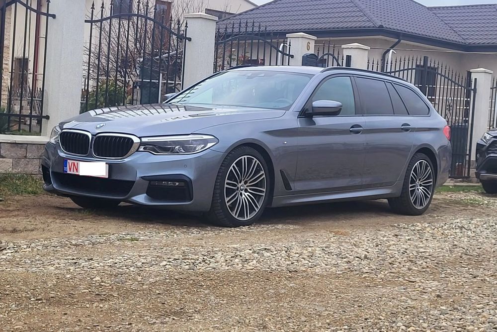 BMW Seria 5 BMW 5 Series Touring 520i M sport