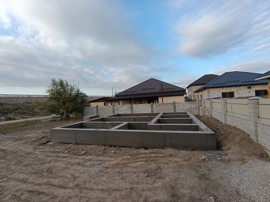 Заливка фундамента