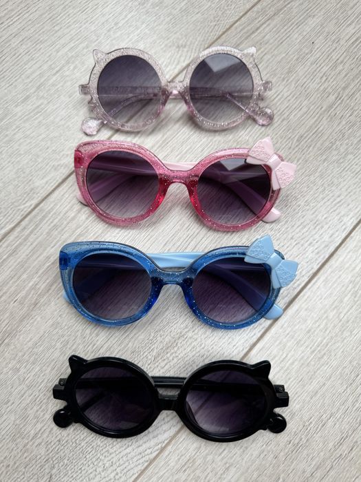 Детски слънчеви очила + подарък (2-14 г.)