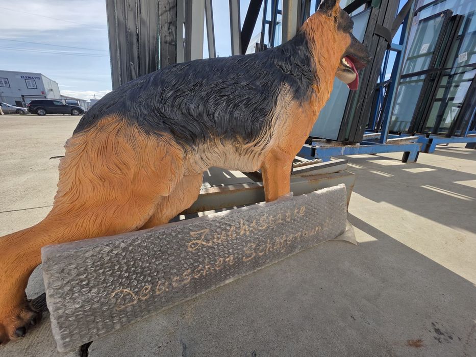 Ciobanesc germen figurina