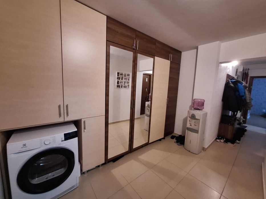 Apartament 3 camere, Cartier Ostroveni ,zona Hermes, Rm. Valcea