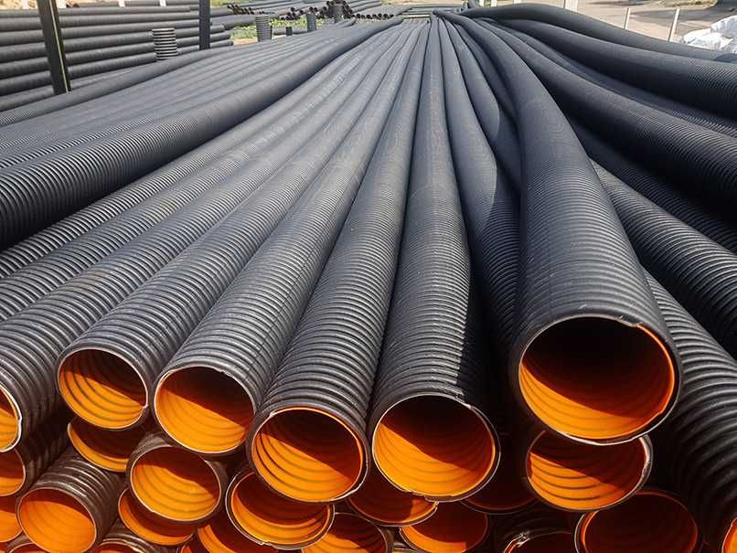 Трубы гофрированные ПЭ (канализационные и водоснабжения)