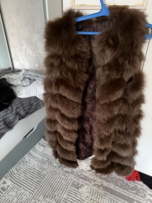 Меховой жилет  песец