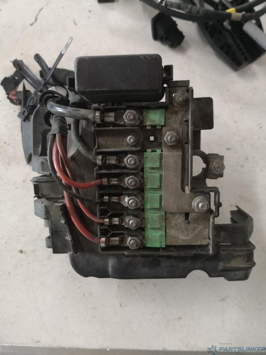 Tablou Sigurante Borna Baterie Skoda Fabia Ii (542) [ 2006 - 2014 ] Oem 6R0915345E