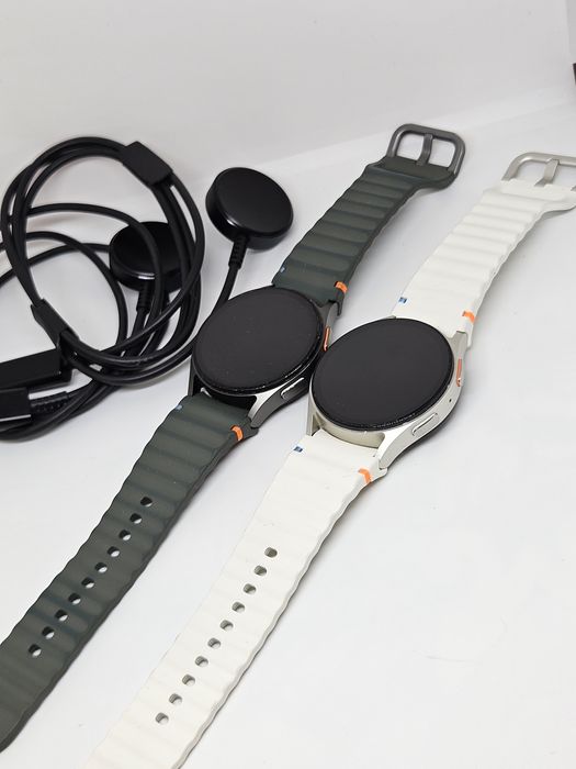 2бр Samsung Galaxy Watch 7 White/Green  44mm