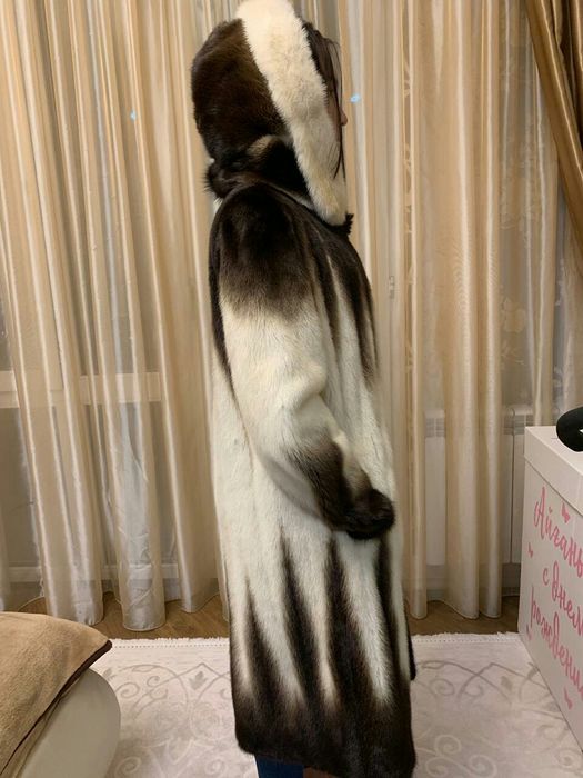 Продам срочно шубу греческую