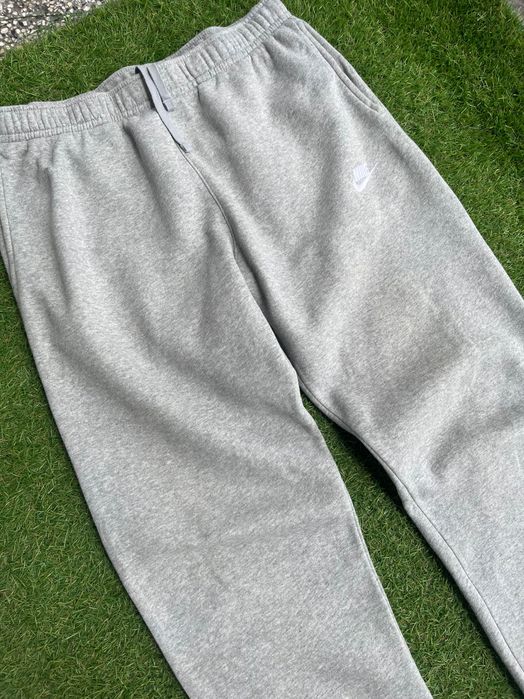 Мъжко долнище : NIKE Fleece Essential Jogger Pants Grey Heather L