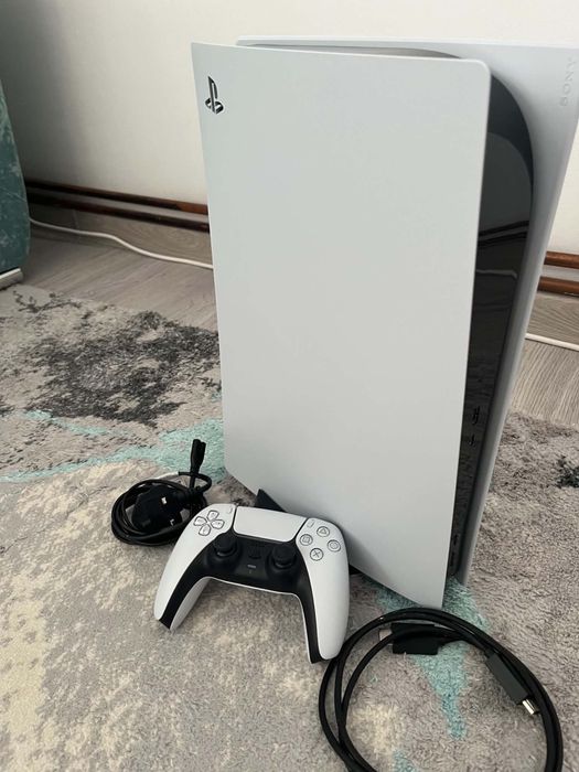 ps5, 825gb, disc, 1 controller.