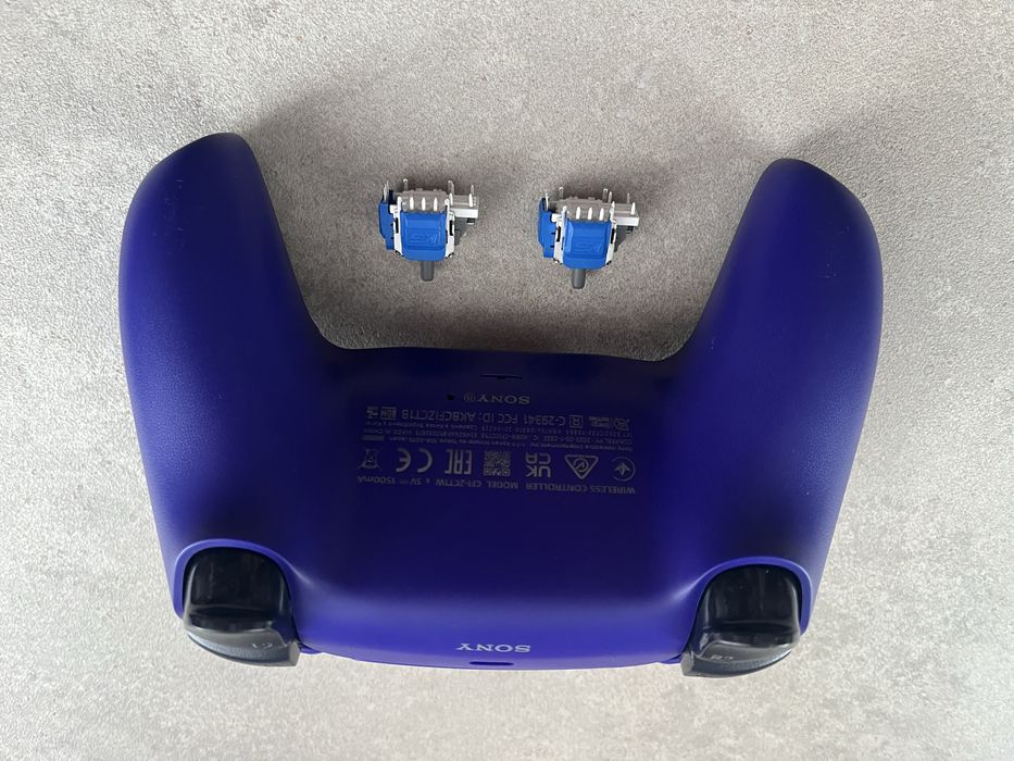 PS5 Controller cu Joystickuri TMR
